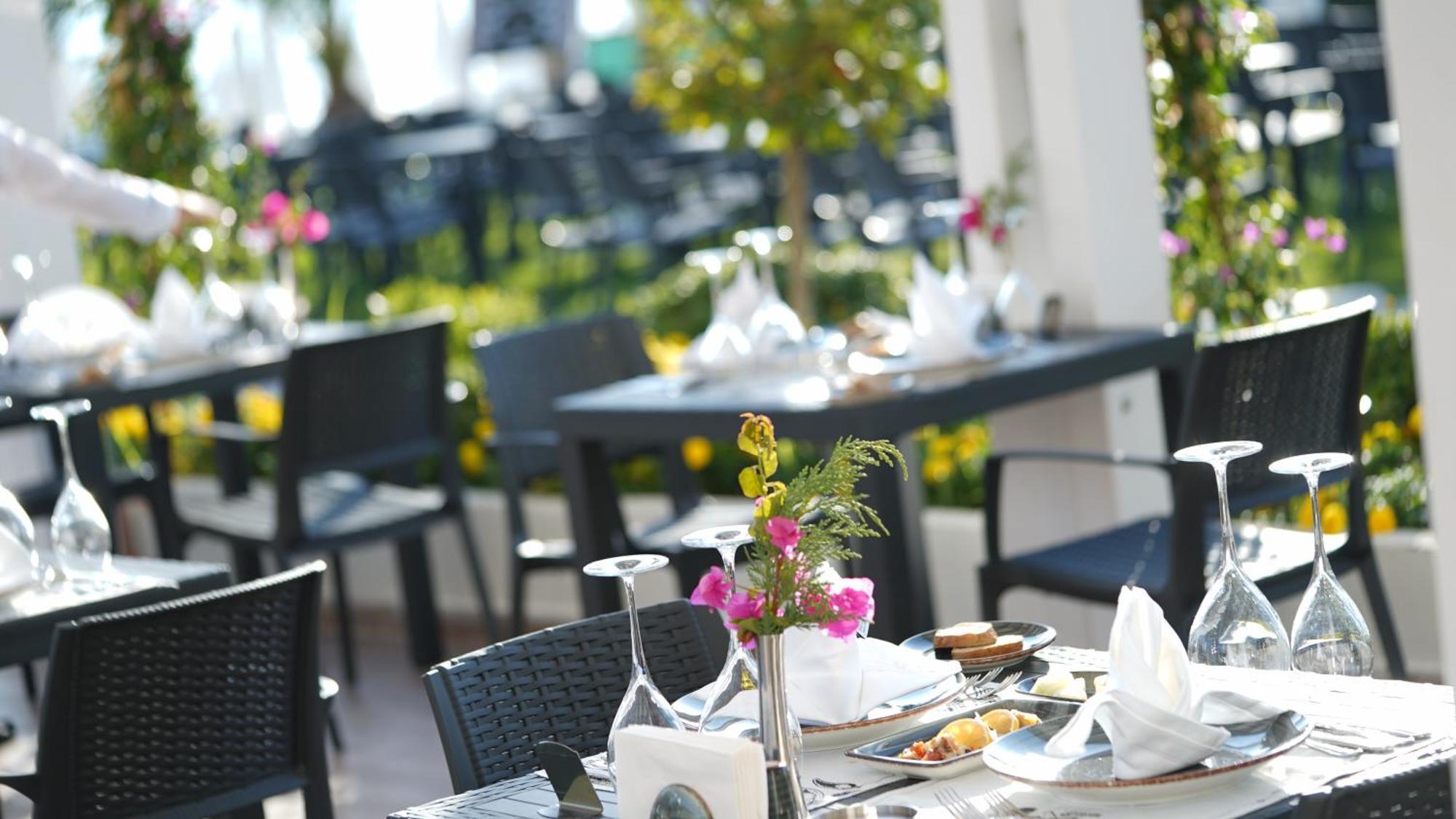 The Raga Side Ultra All Inclusive (Adults Only) Buitenkant foto