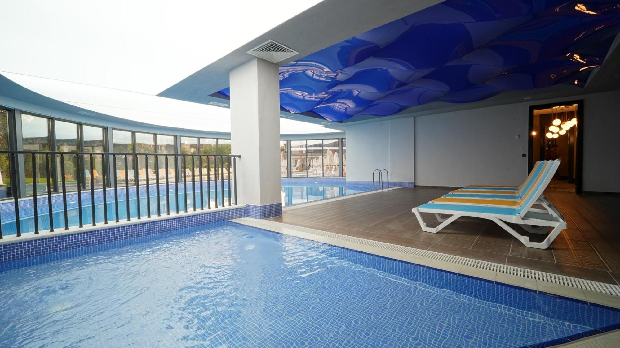 The Raga Side Ultra All Inclusive (Adults Only) Buitenkant foto
