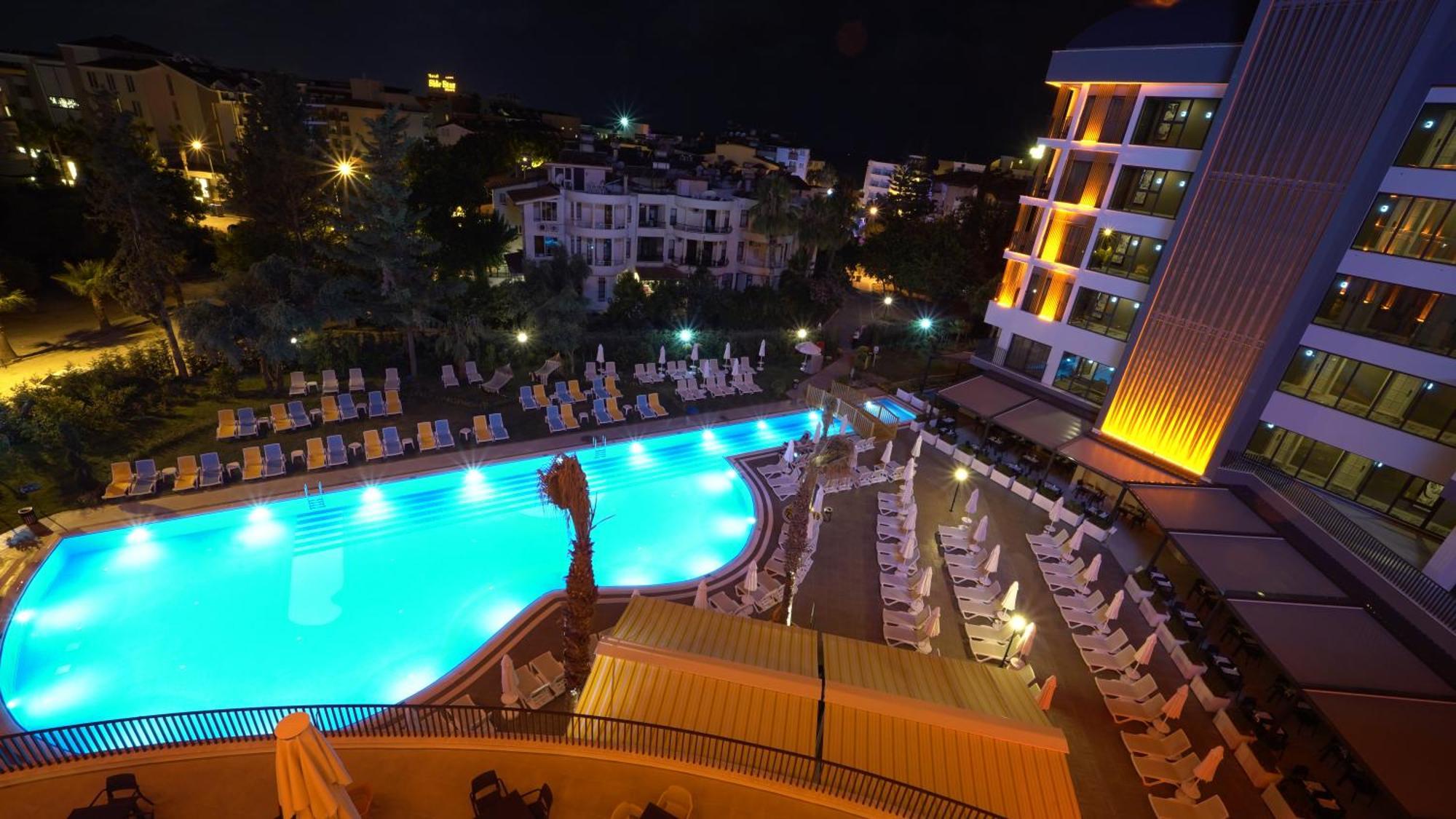 The Raga Side Ultra All Inclusive (Adults Only) Buitenkant foto